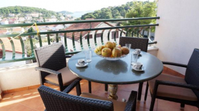  Villa Dvorine  Тисно